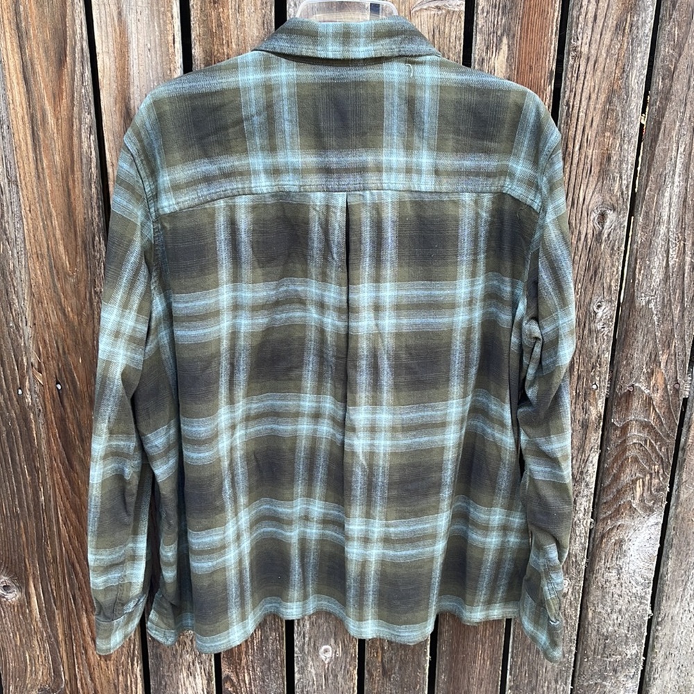 Carhartt 2X Plaid Flannel Shirt Green Rugged Flex Loose Fit Ladies Soft Long Slv - Picture 7 of 7